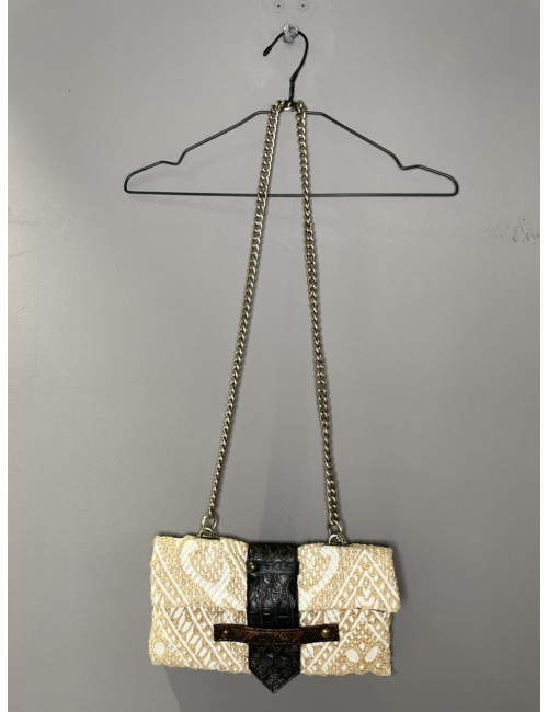 Relief design bag 