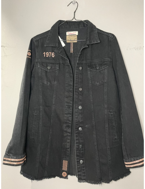 Jean jacket with gold details