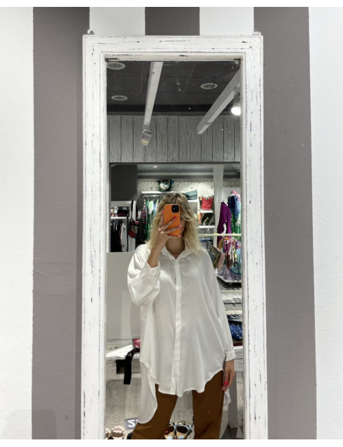 Asymmetrical shirt 