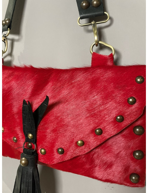 Tote red